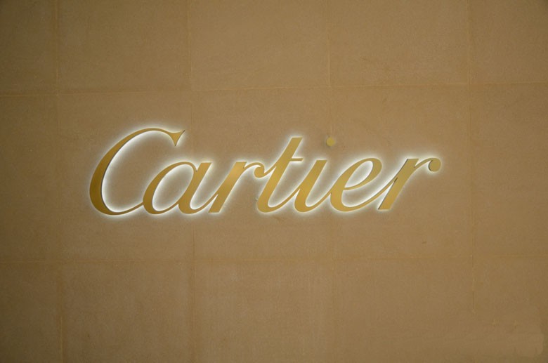 Cartier Pleksi Kutu ışıklı